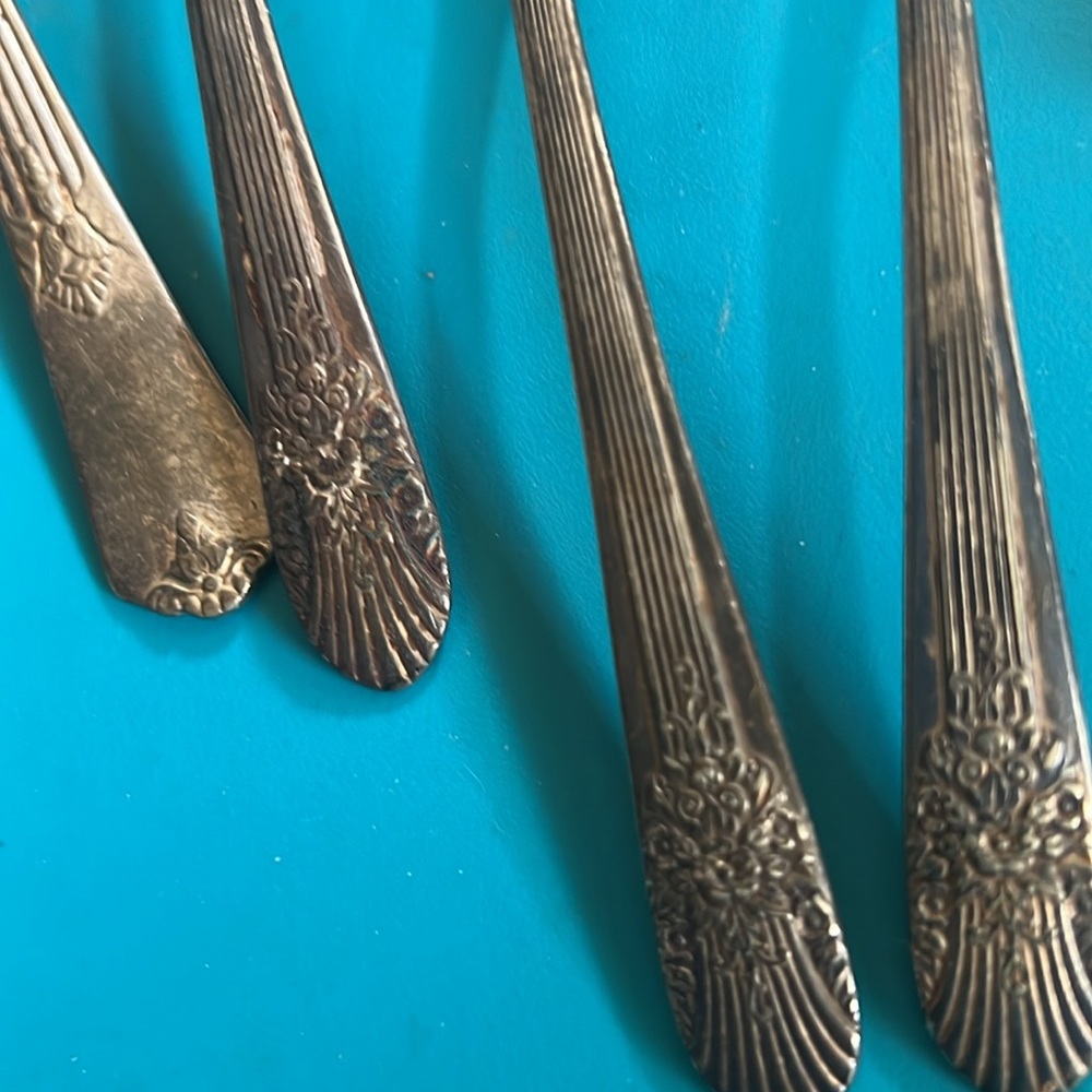 Spoons - Picture 2 of 8